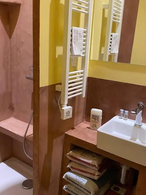 Holiday home La Craquante Villa Arles France