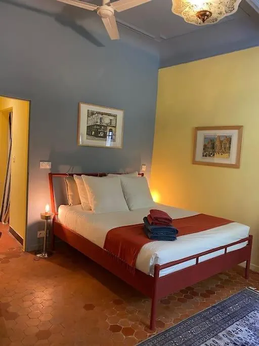 Holiday home La Craquante Villa Arles